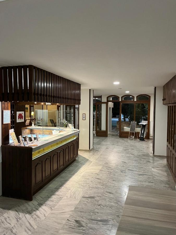 Theodorou Beach Hotel Apartments 살리디 외부 사진
