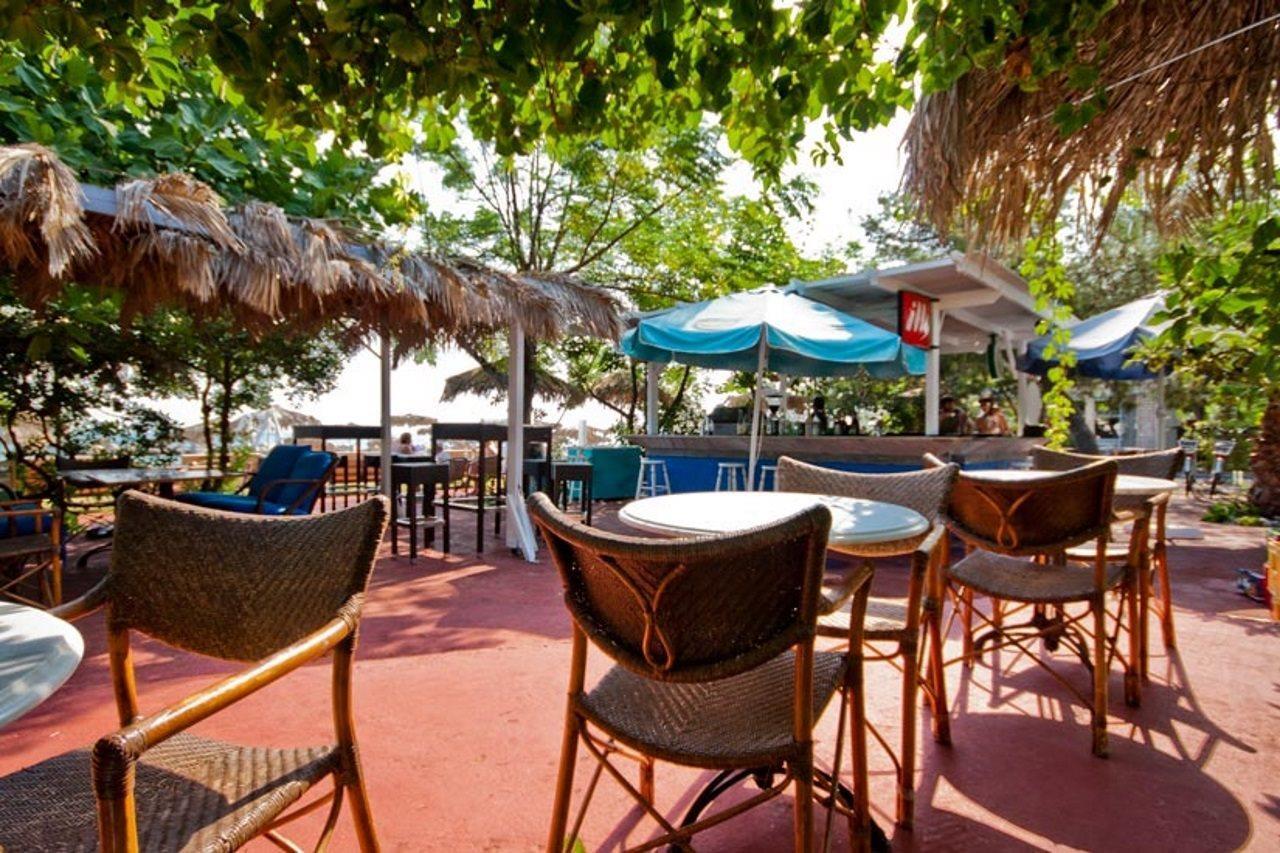 Theodorou Beach Hotel Apartments 살리디 외부 사진